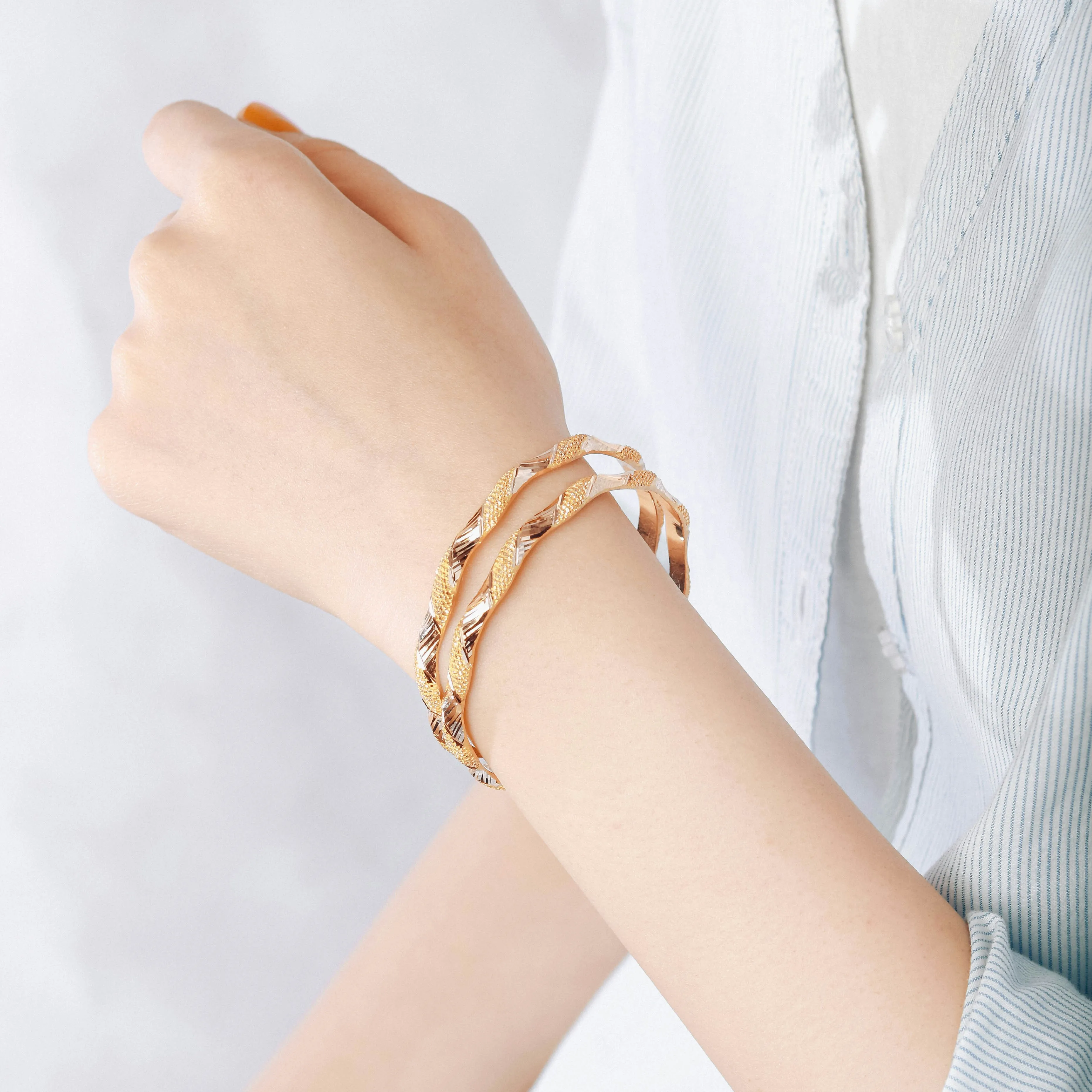 Bracelets & Bangles